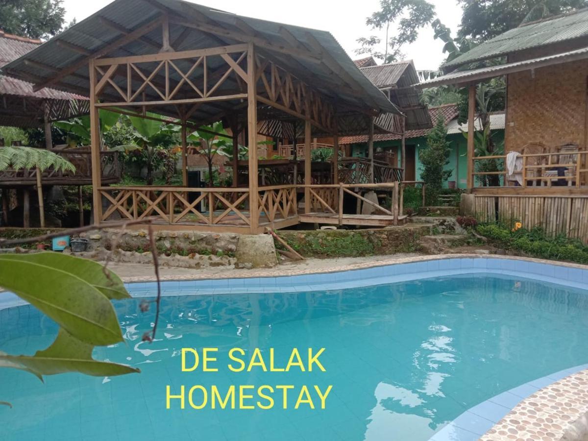 De Salak Homestay Bogor Ngoại thất bức ảnh