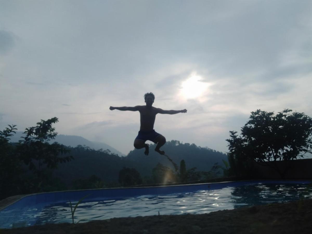 De Salak Homestay Bogor Ngoại thất bức ảnh