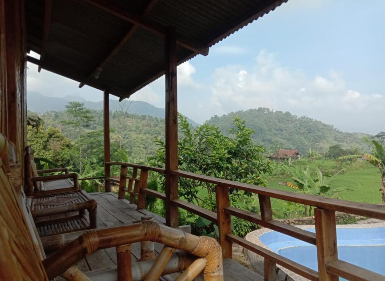 De Salak Homestay Bogor Ngoại thất bức ảnh