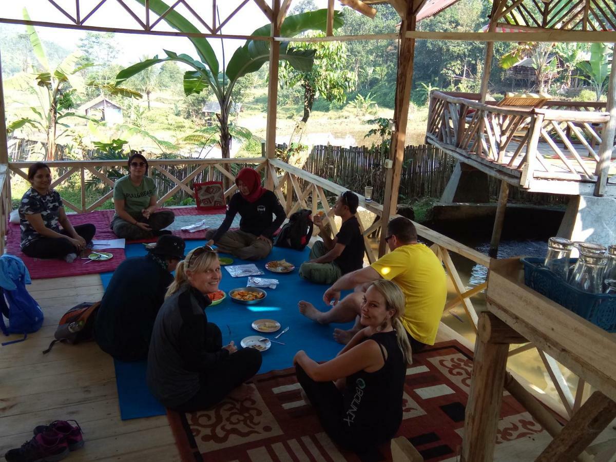 De Salak Homestay Bogor Ngoại thất bức ảnh