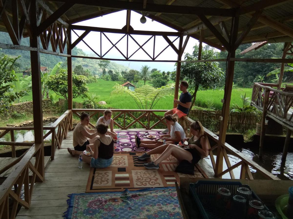De Salak Homestay Bogor Ngoại thất bức ảnh