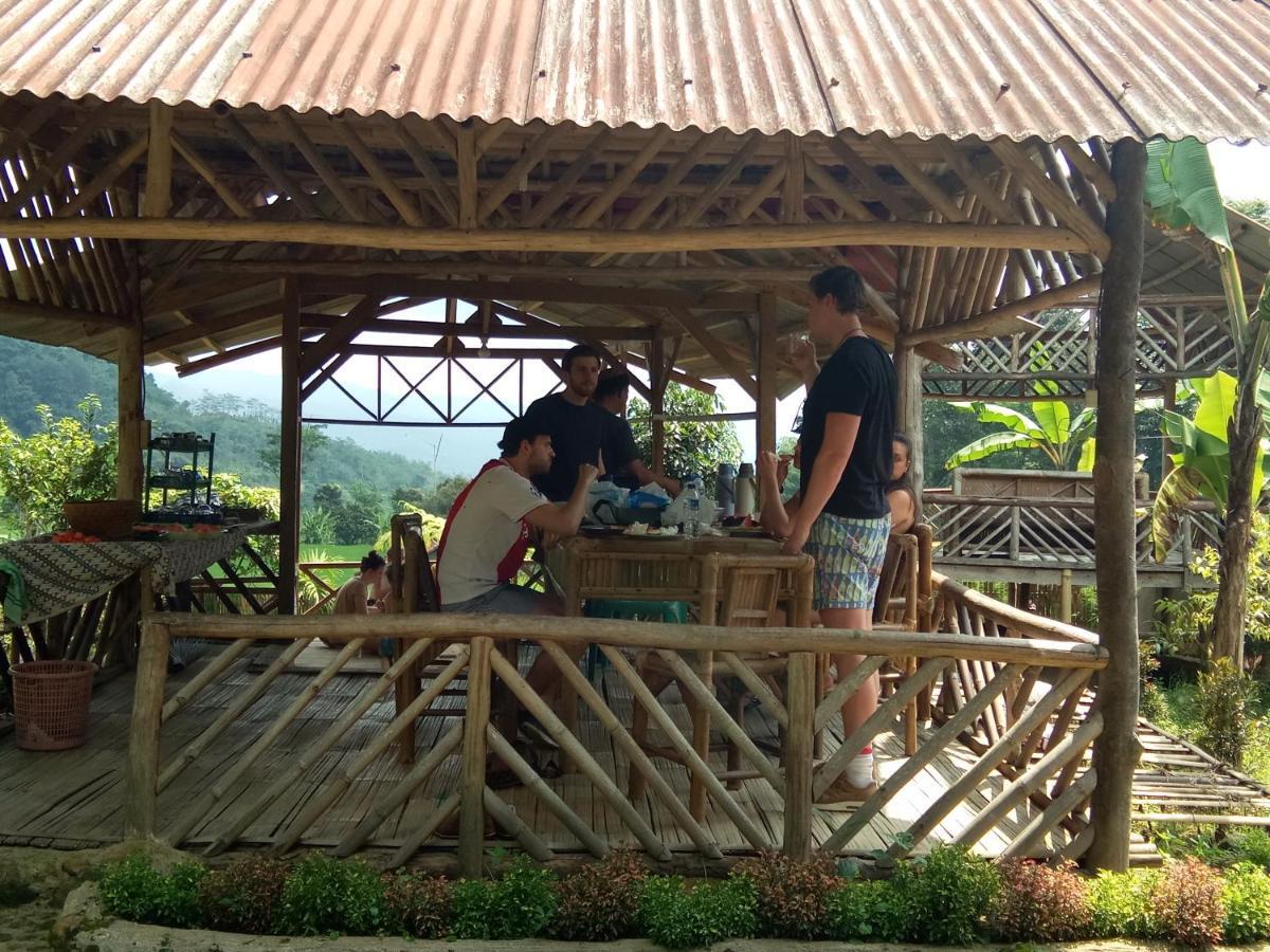 De Salak Homestay Bogor Ngoại thất bức ảnh